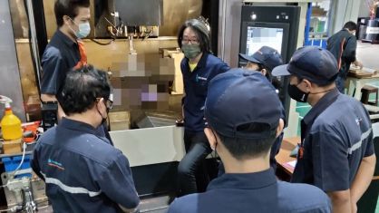 ถ่ายทอดความรู้เทคนิคการใช้เครื่อง CNC Machine center